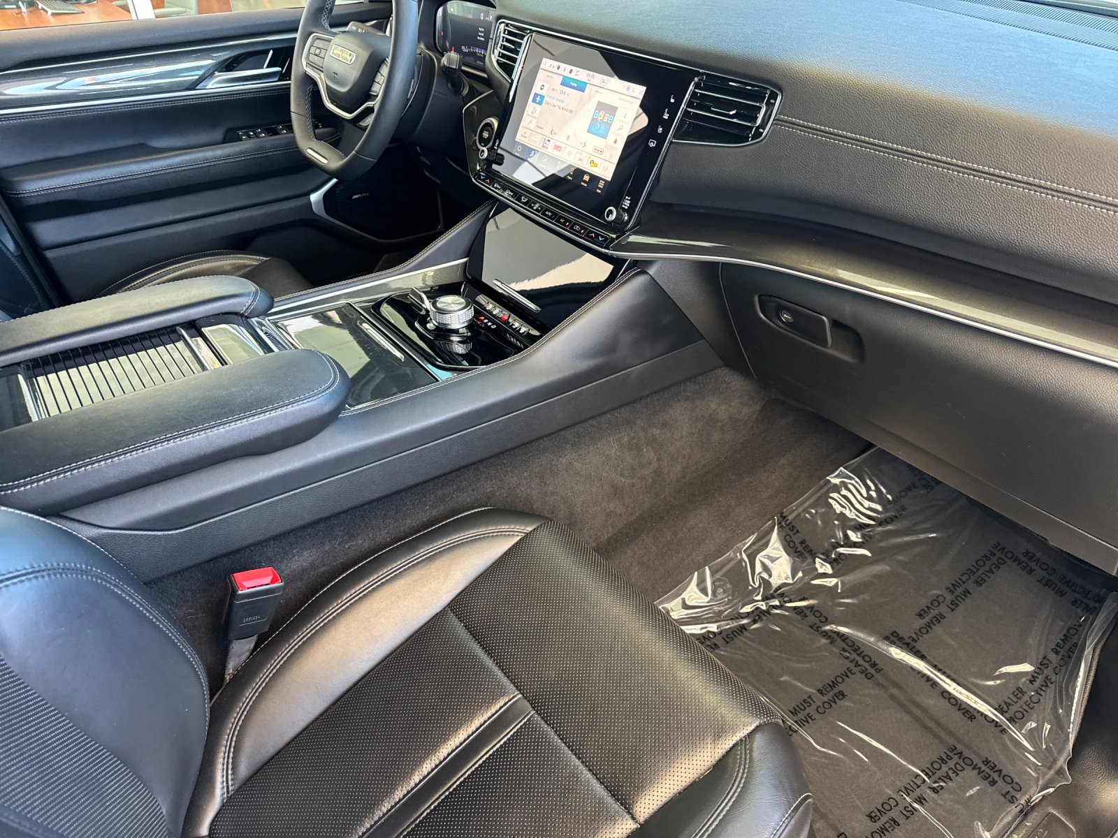 Used 2022 Gray Jeep Series I image 17