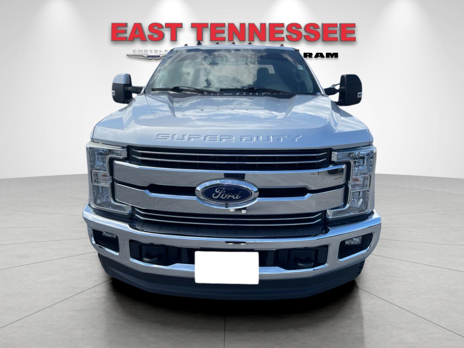 Used 2019 Silver Ford Lariat image 9