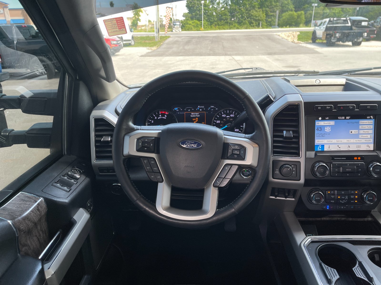 Used 2019 Silver Ford Lariat image 16