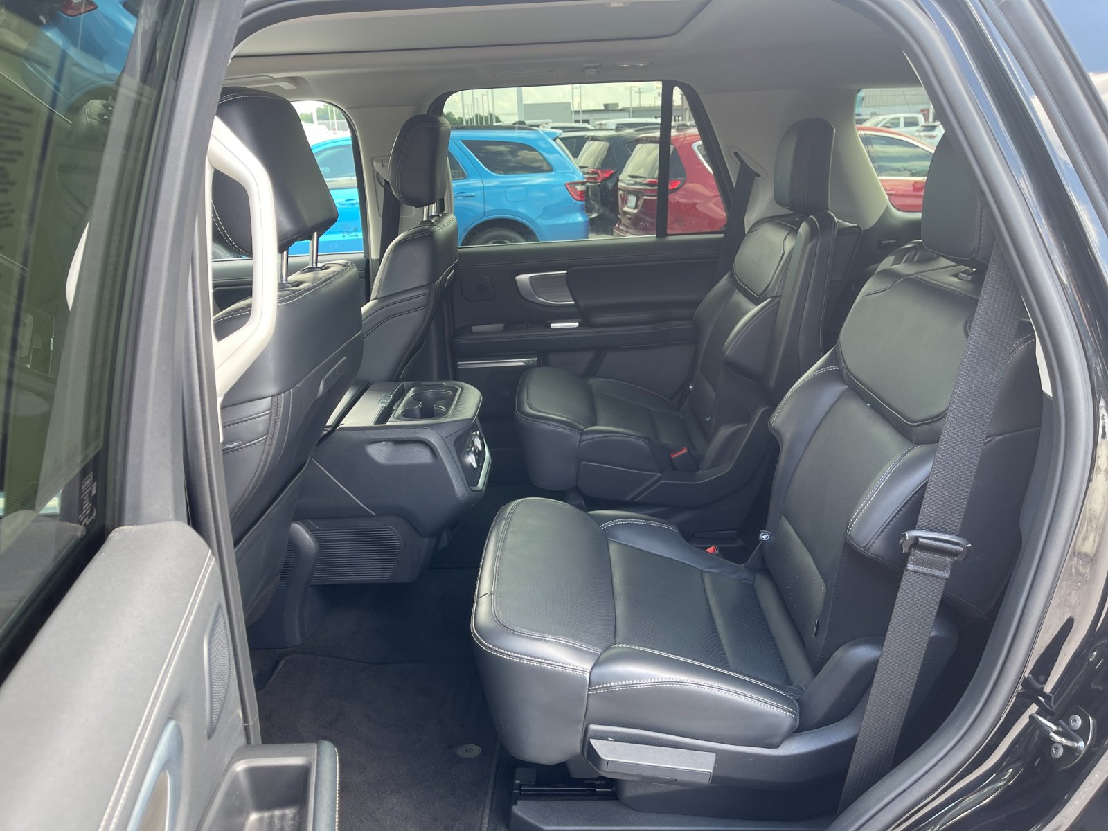 Used 2025 Black Ford Platinum image 14