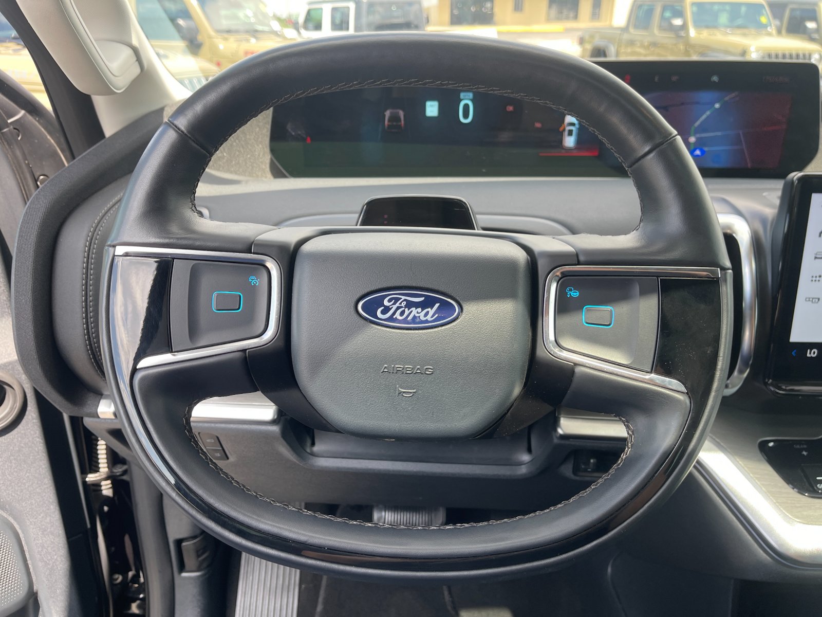 Used 2025 Black Ford Platinum image 28