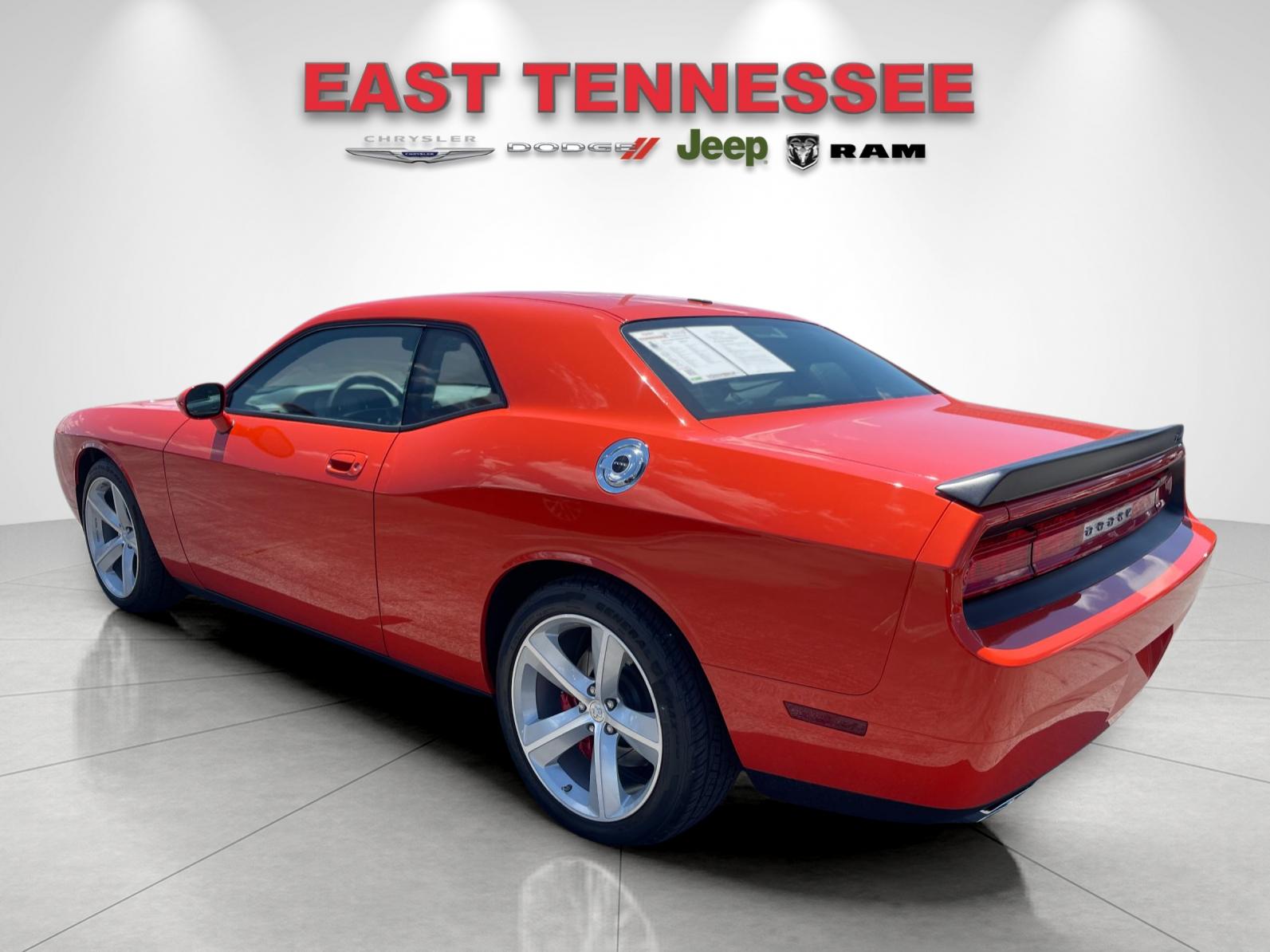 Used 2008 Orange Dodge SRT8 image 5