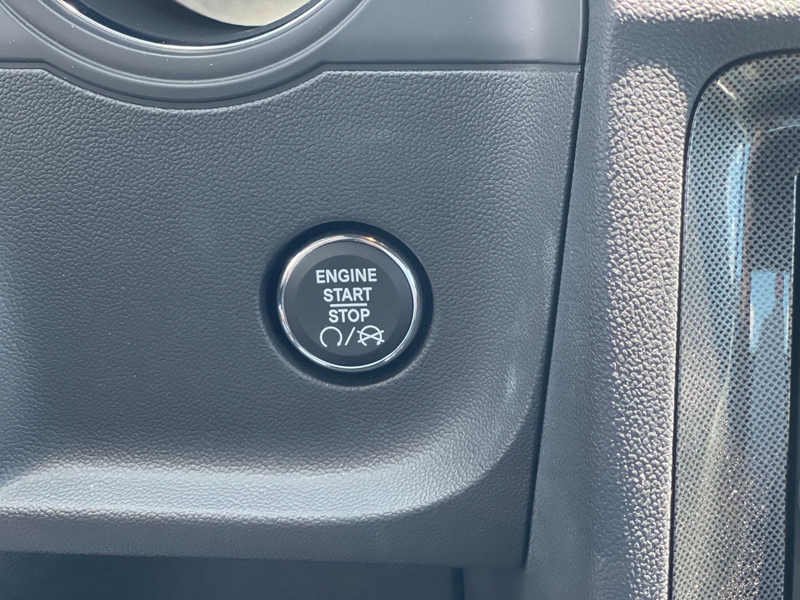 Used 2008 Orange Dodge SRT8 image 22