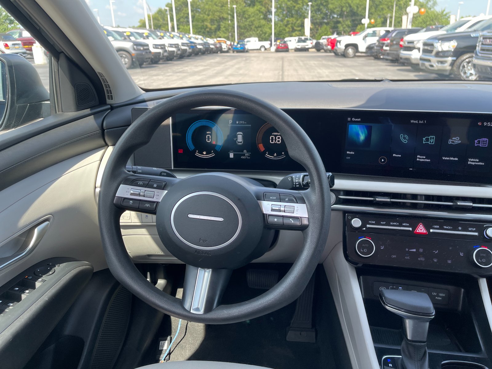 Used 2025 Black Hyundai SEL image 16