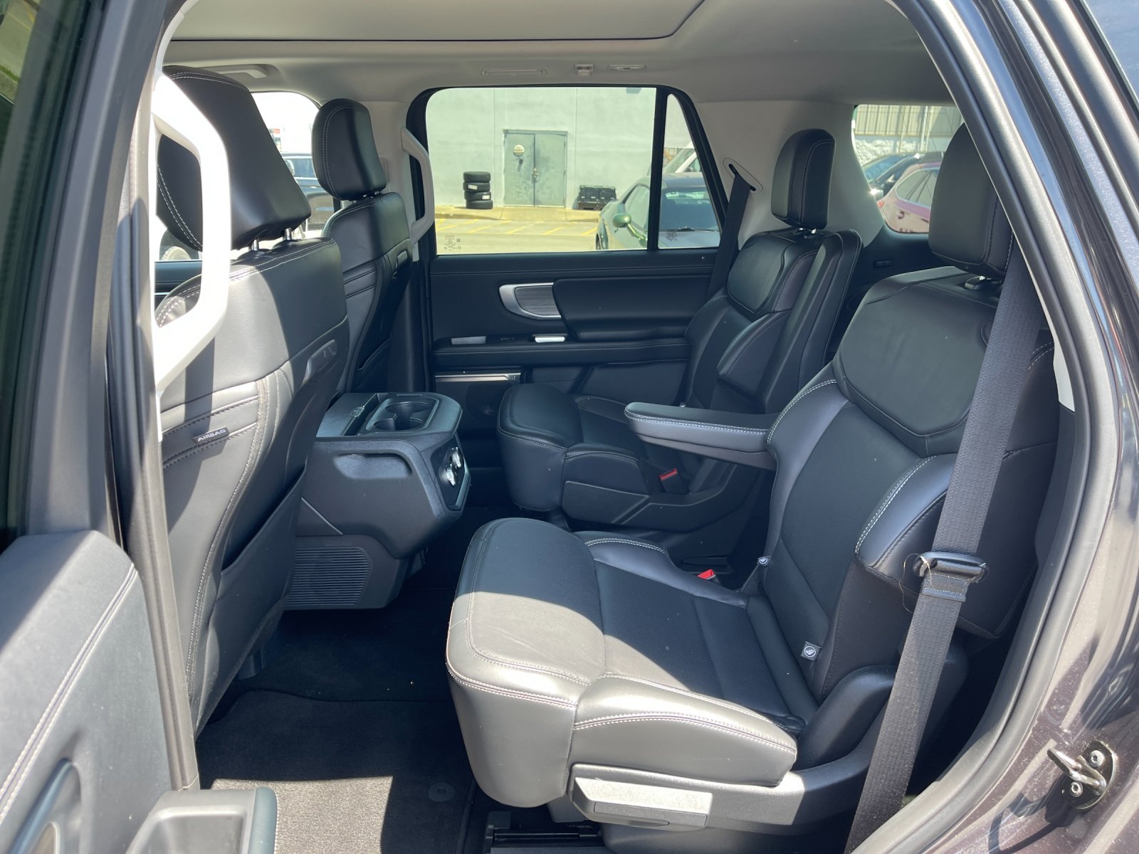Used 2025 Gray Ford Platinum image 14