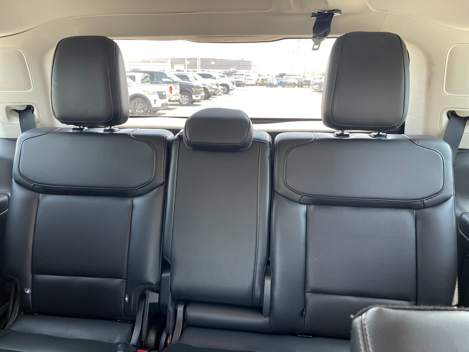Used 2025 Gray Ford Platinum image 17