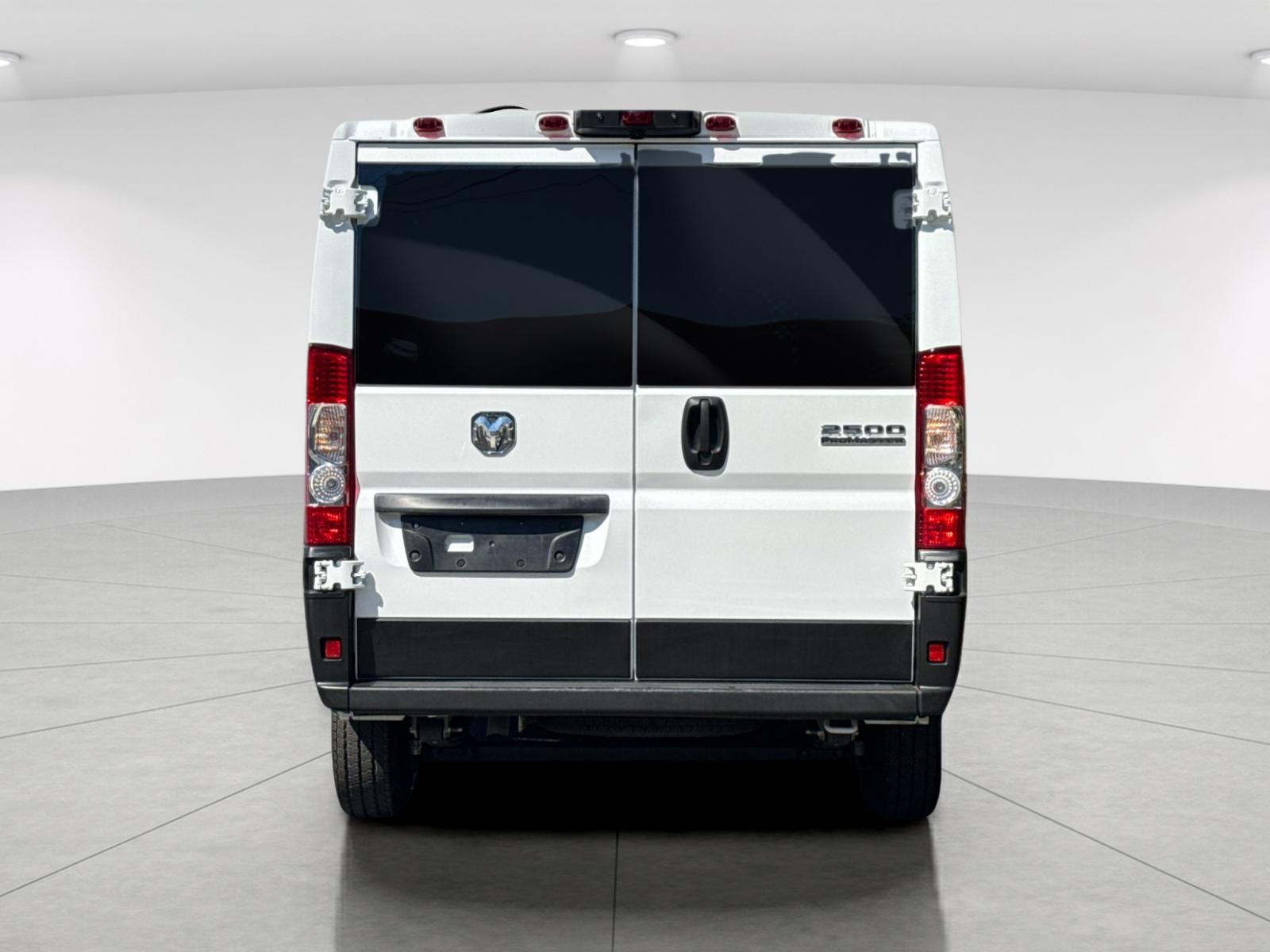 Used 2025 White Ram Base image 5