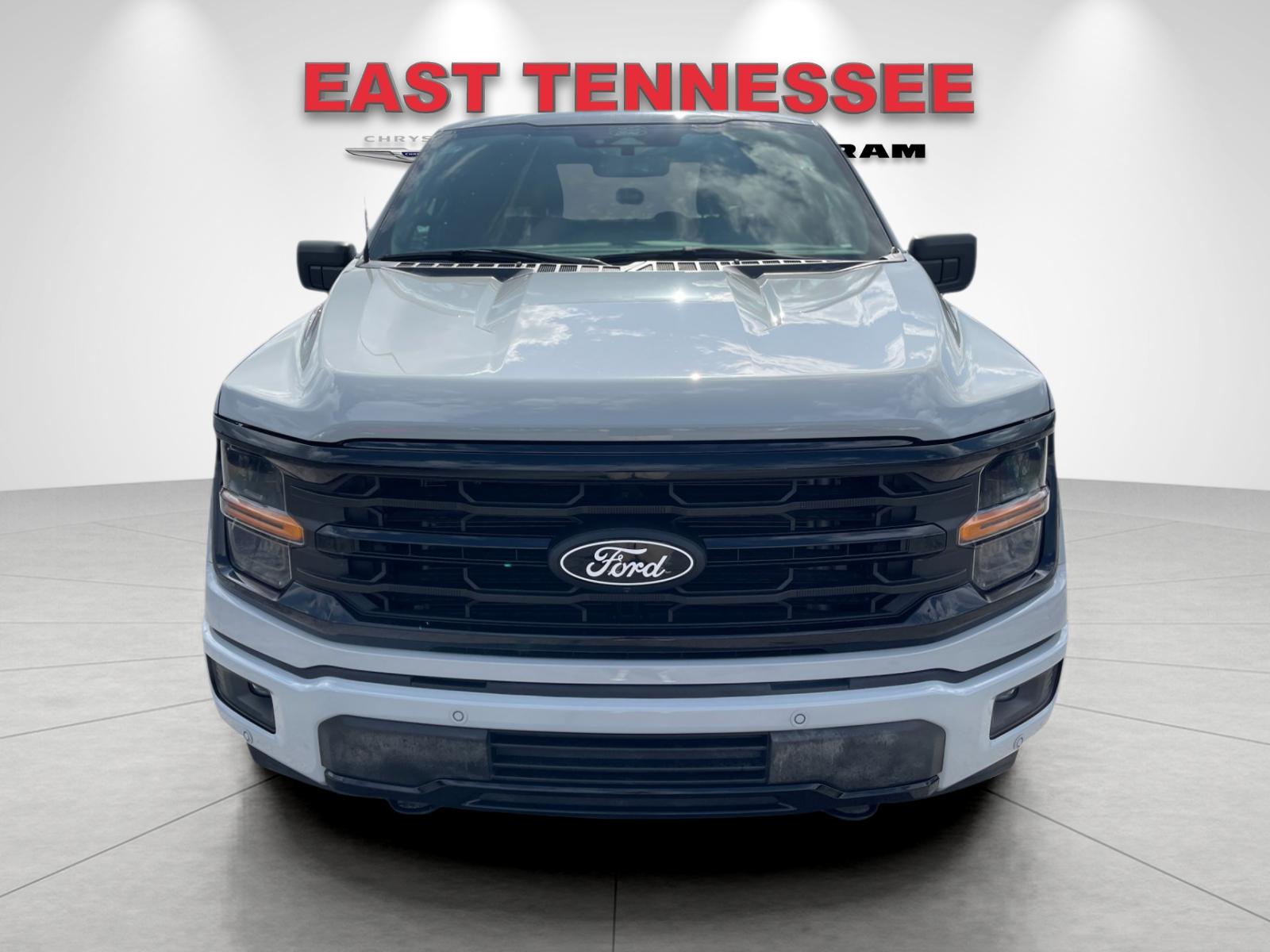 Used 2024 White Ford XLT image 9