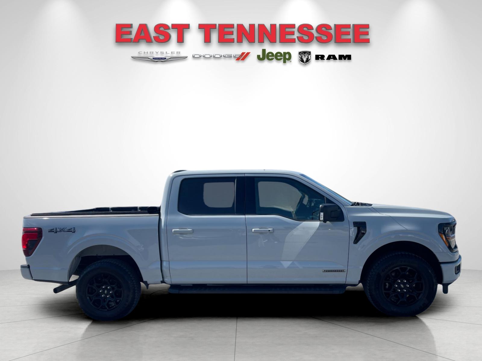Used 2024 White Ford XLT image 2