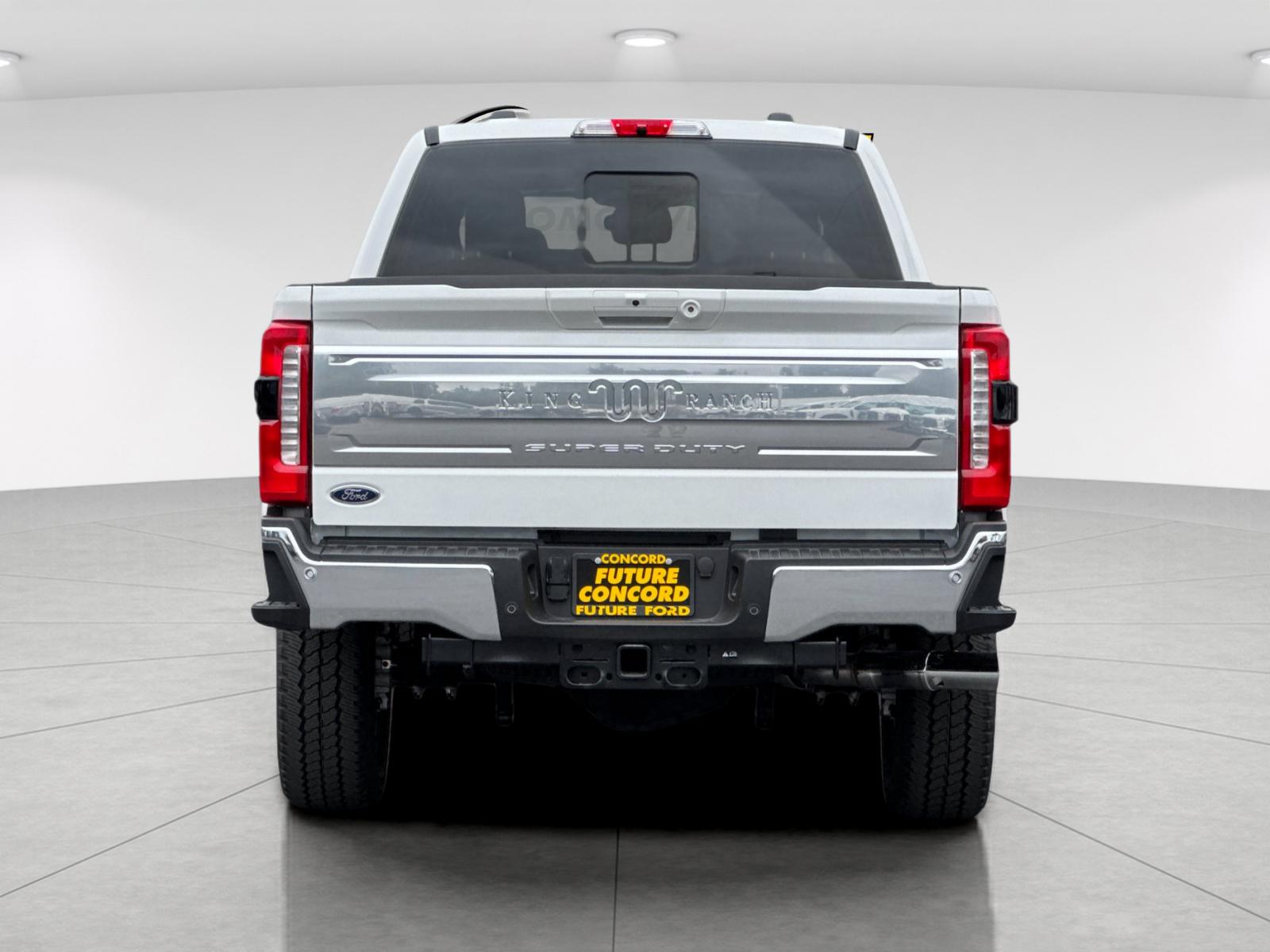 New 2026 Star White Metallic Tri-Coat Ford F-350® King Ranch® image 4