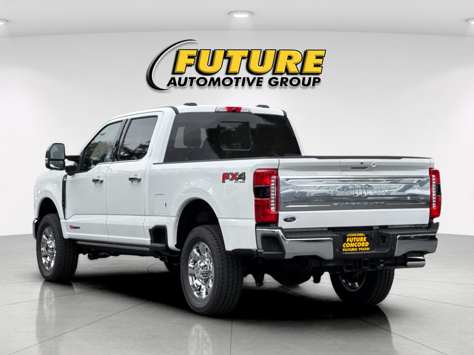New 2026 Star White Metallic Tri-Coat Ford F-350® King Ranch® image 5