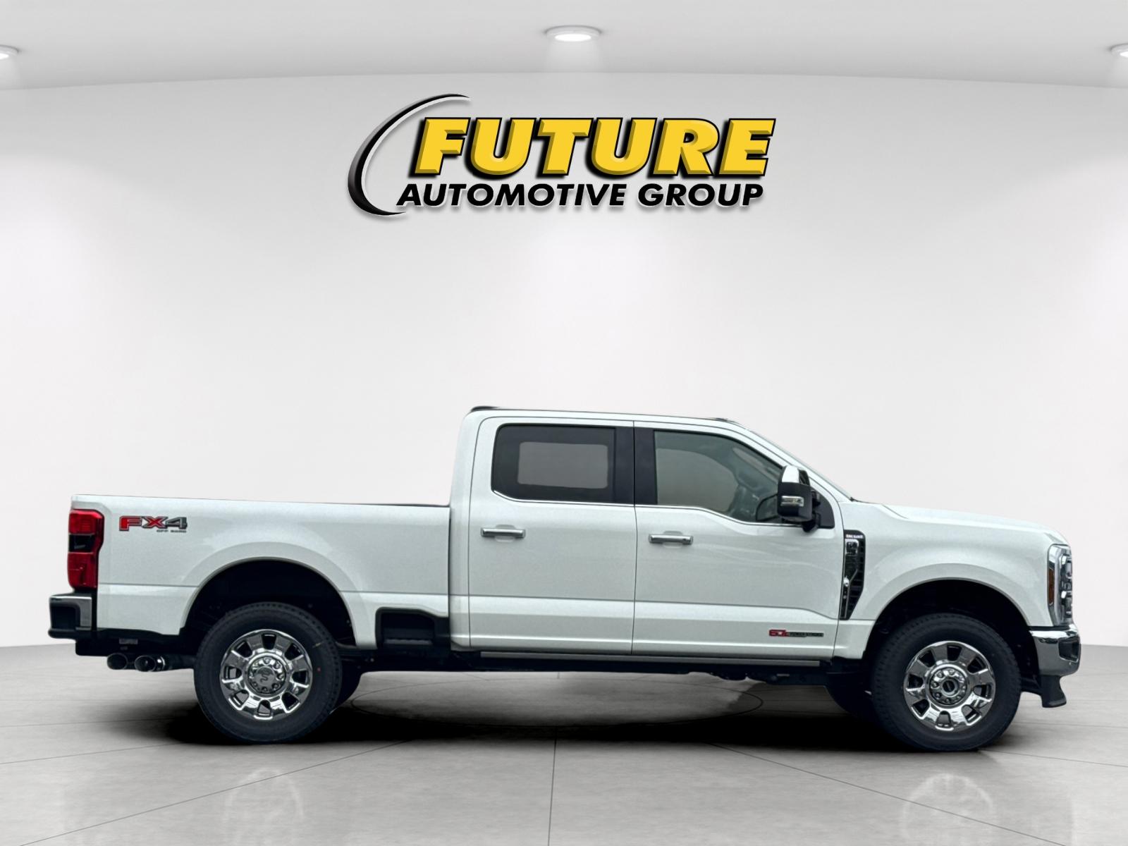 New 2026 Star White Metallic Tri-Coat Ford F-350® King Ranch® image 2