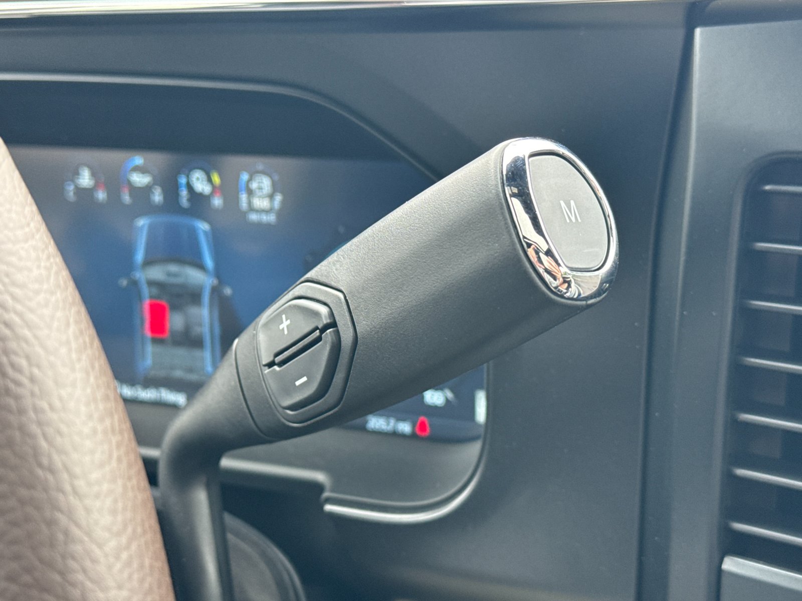 New 2026 Star White Metallic Tri-Coat Ford F-350® King Ranch® image 20