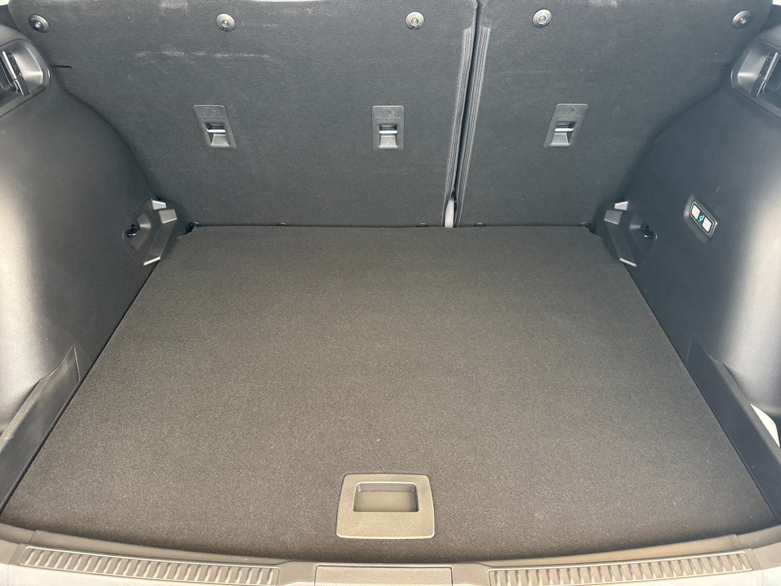 New 2026 Carbonized Gray Metallic Ford Big Bend® image 14