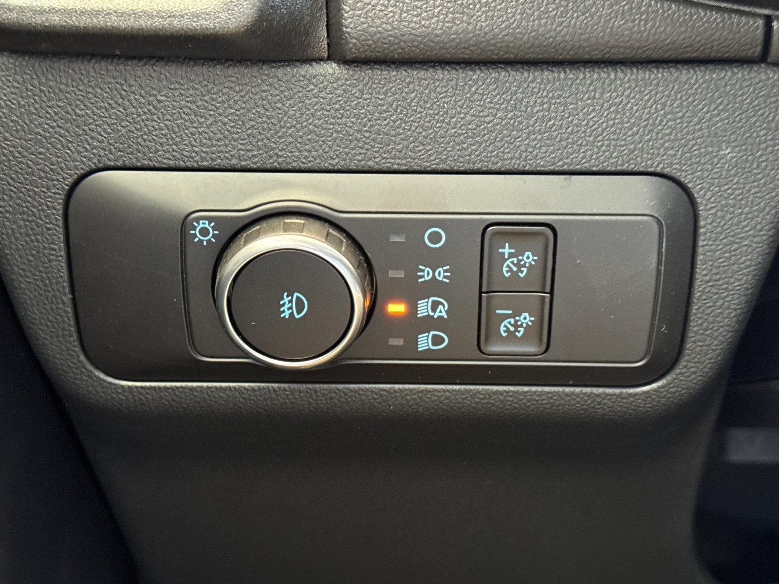 New 2026 Carbonized Gray Metallic Ford Big Bend® image 26