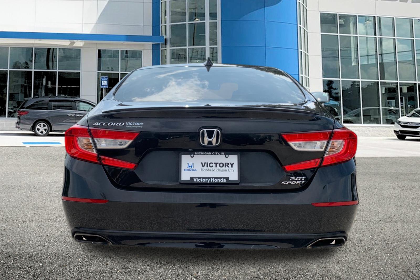 Certified Used 2018 Black Honda Sport 2.0T image 3