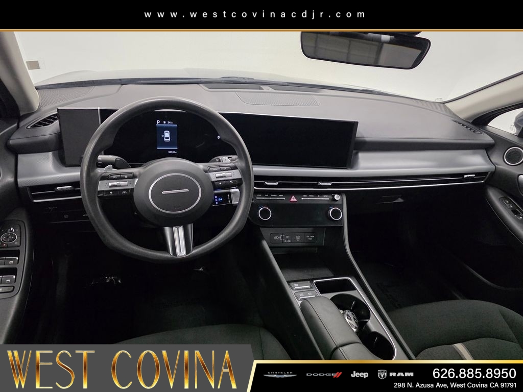 Used 2024 Gray Hyundai SEL image 15