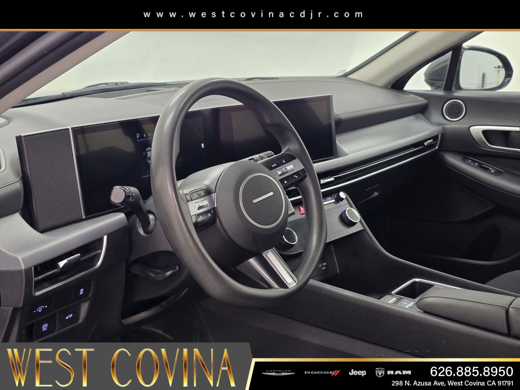 Used 2024 Gray Hyundai SEL image 21