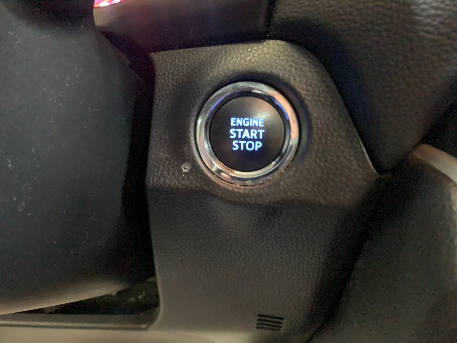 Certified Used 2021  Toyota XLE Premium image 26