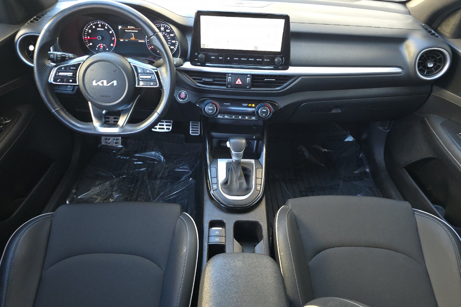 Used 2022 Red Kia GT-Line image 10