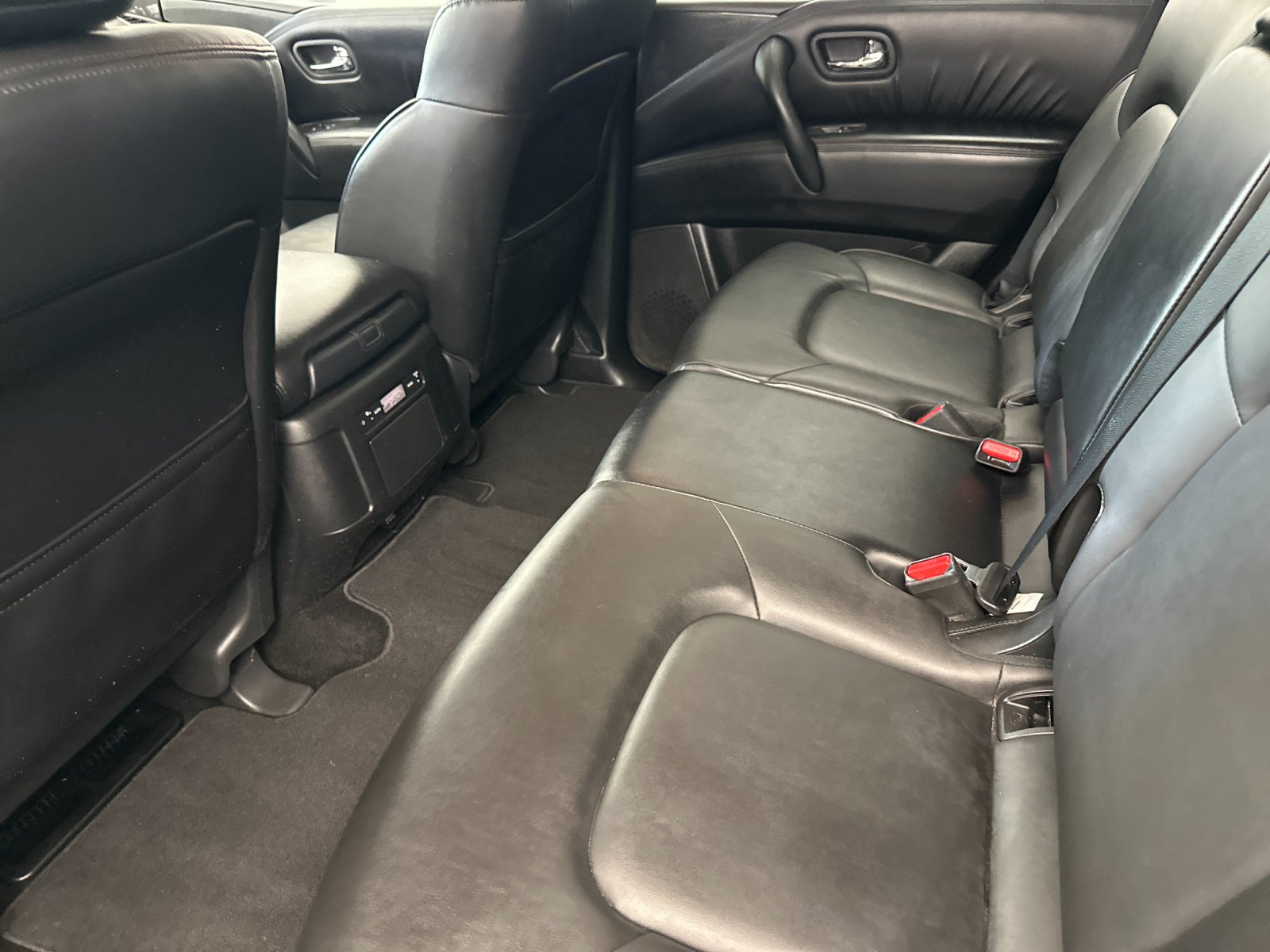 Used 2024 White Nissan SV image 11
