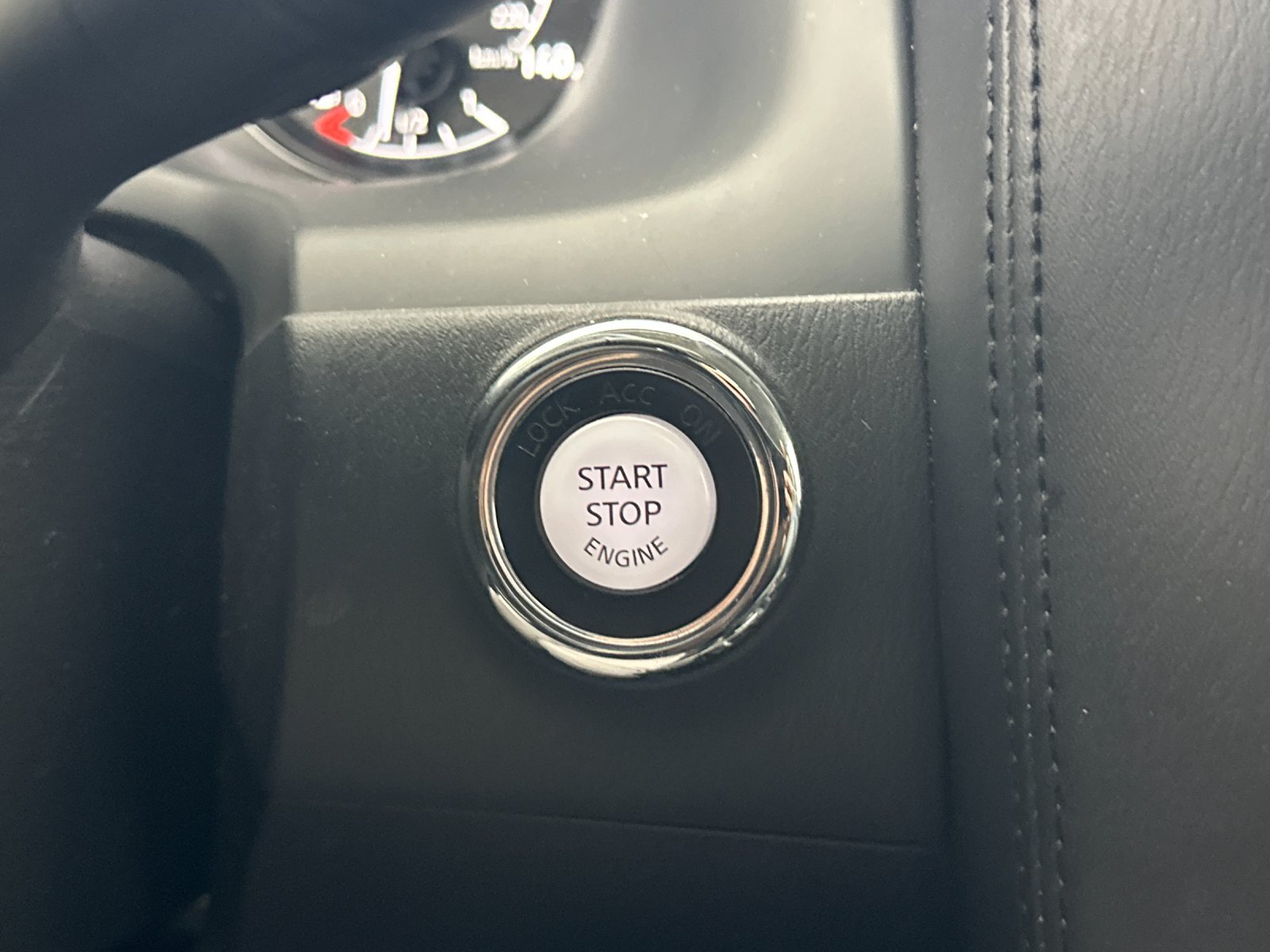 Used 2024 White Nissan SV image 23
