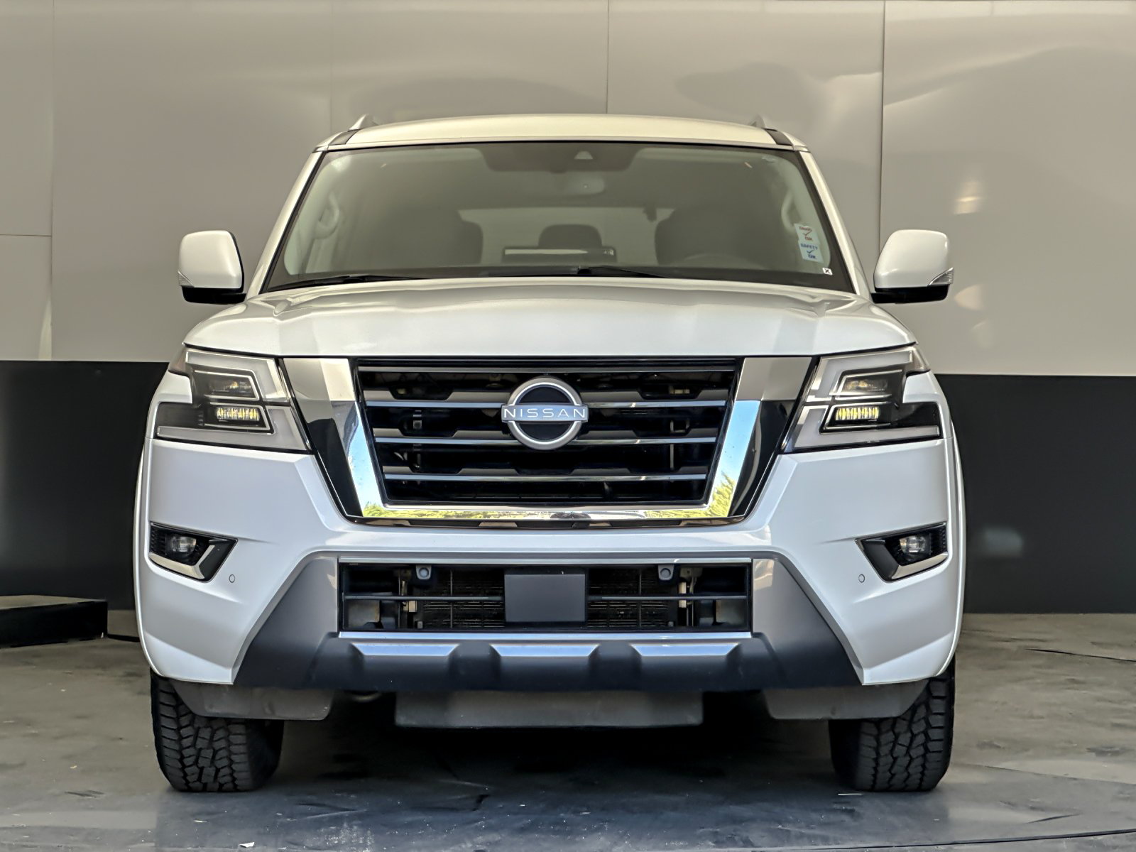 Used 2024 White Nissan SV image 8
