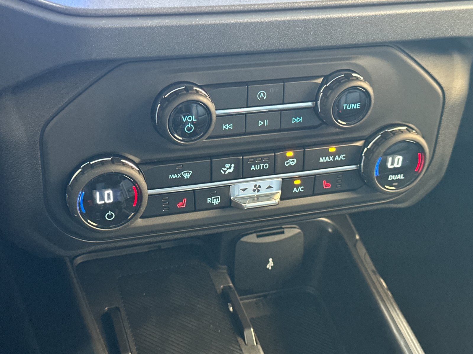 New 2026 Marsh Gray Ford Big Bend® image 20