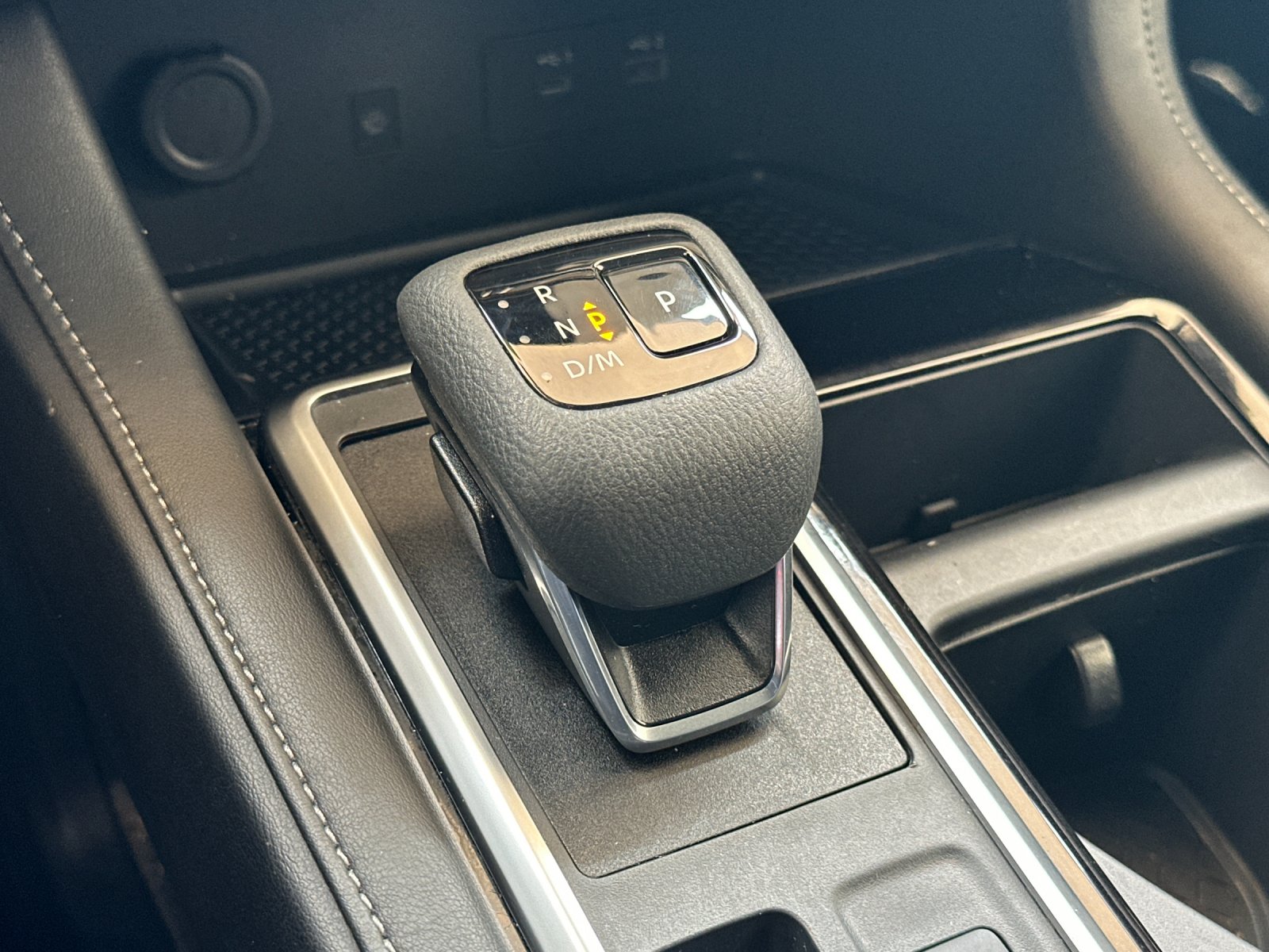 Used 2024 Gray Nissan SL image 22