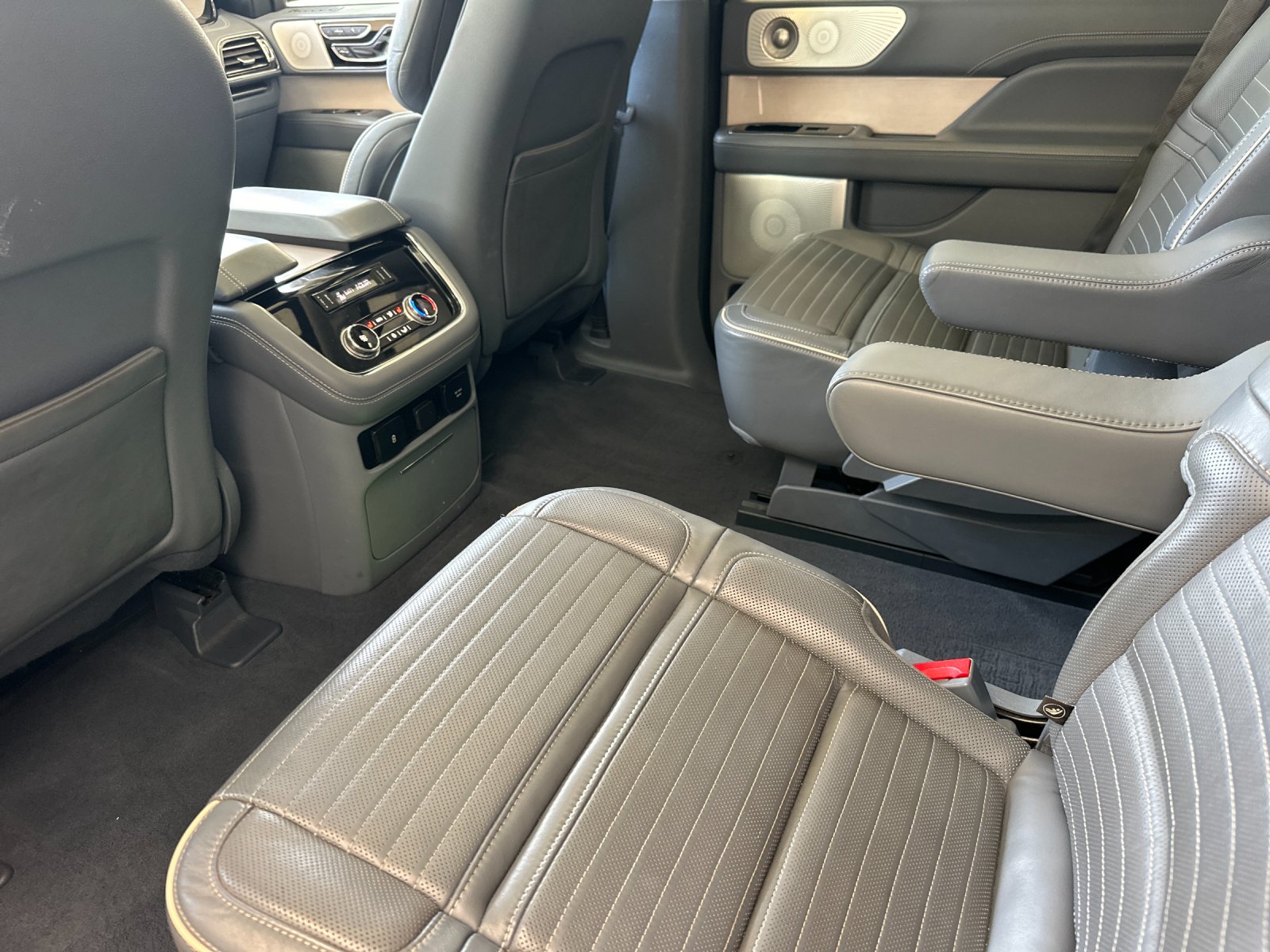 Used 2020 Blue Lincoln Black Label image 11