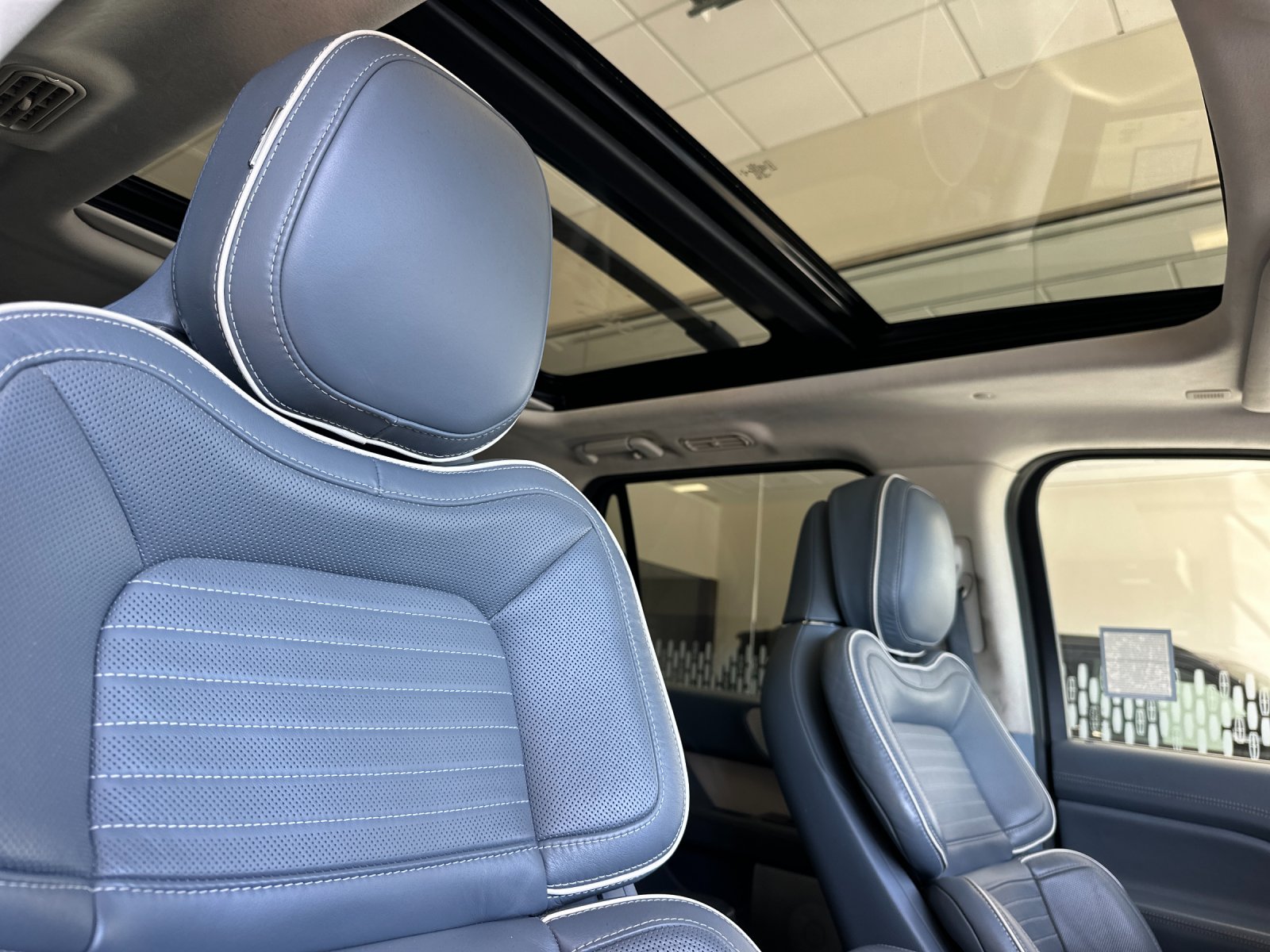 Used 2020 Blue Lincoln Black Label image 17
