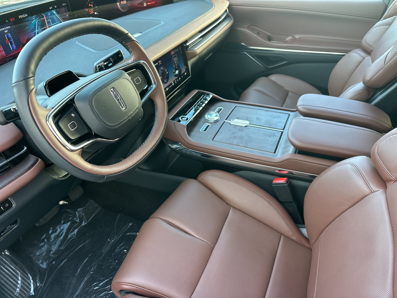 New 2026 Flight Blue Metallic Clearcoat Lincoln Reserve L image 9