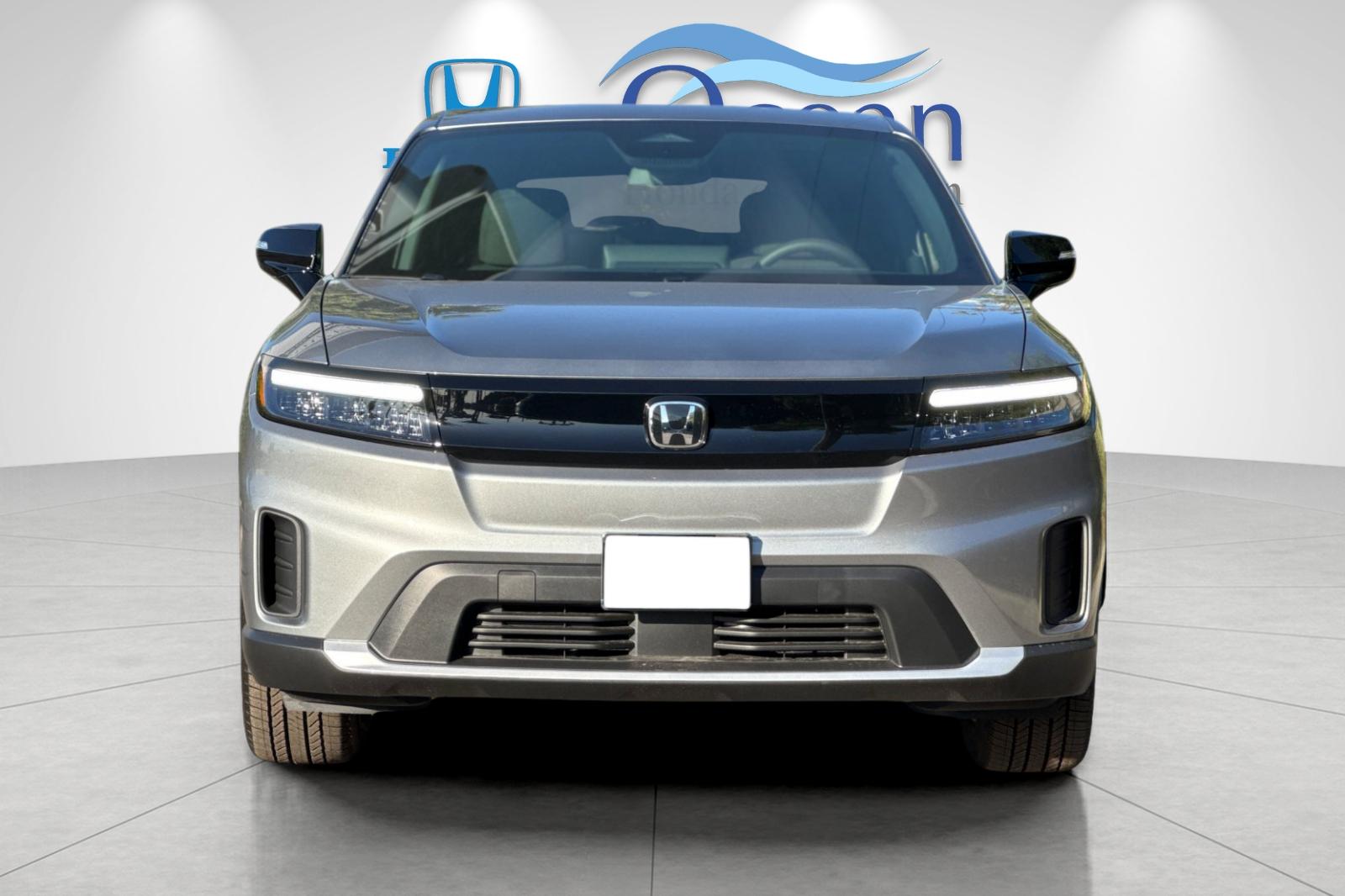 New 2026 Mercury Silver Metallic Honda EX image 8