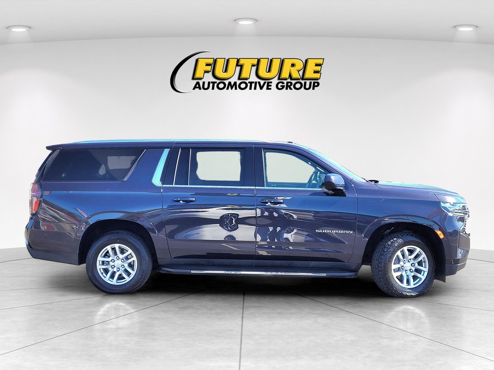 Used 2024 Dark Ash Metallic Chevrolet LT image 9