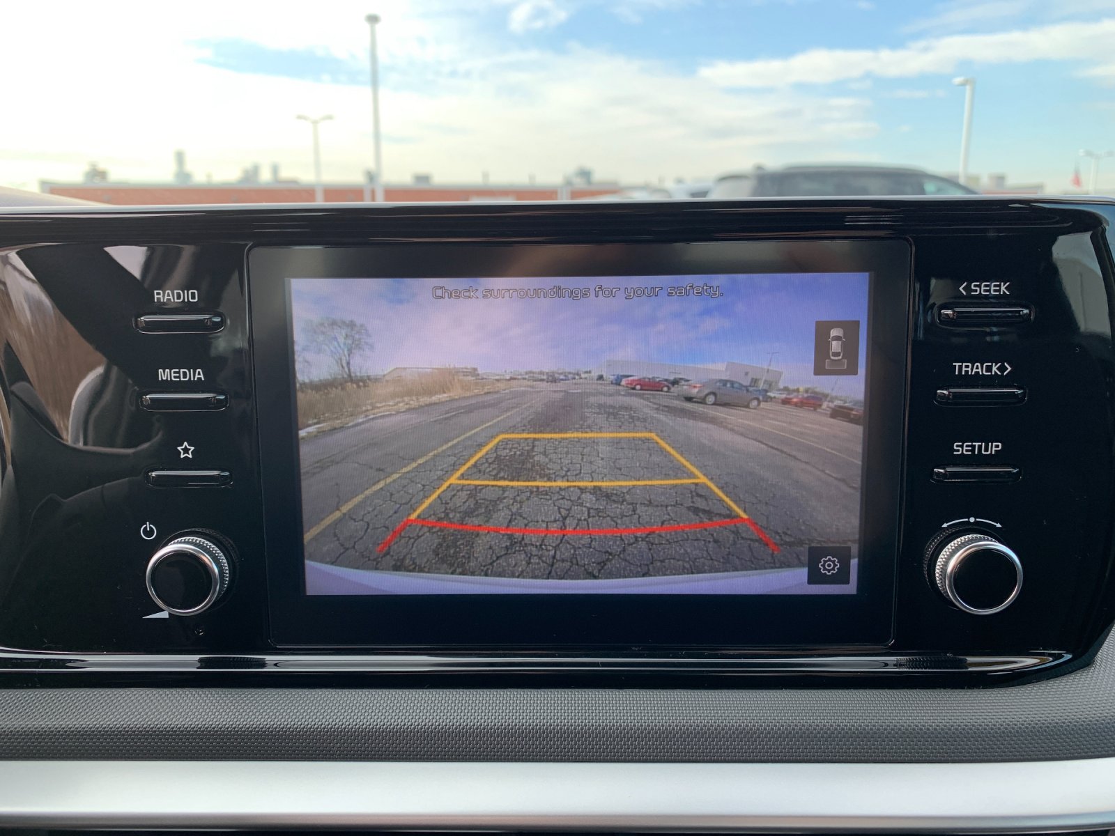 Used 2024 White Kia LXS image 20