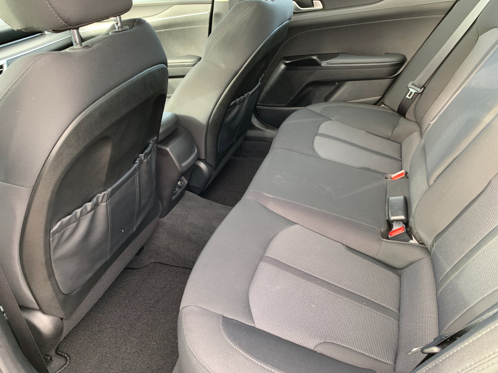Used 2024 White Kia LXS image 13