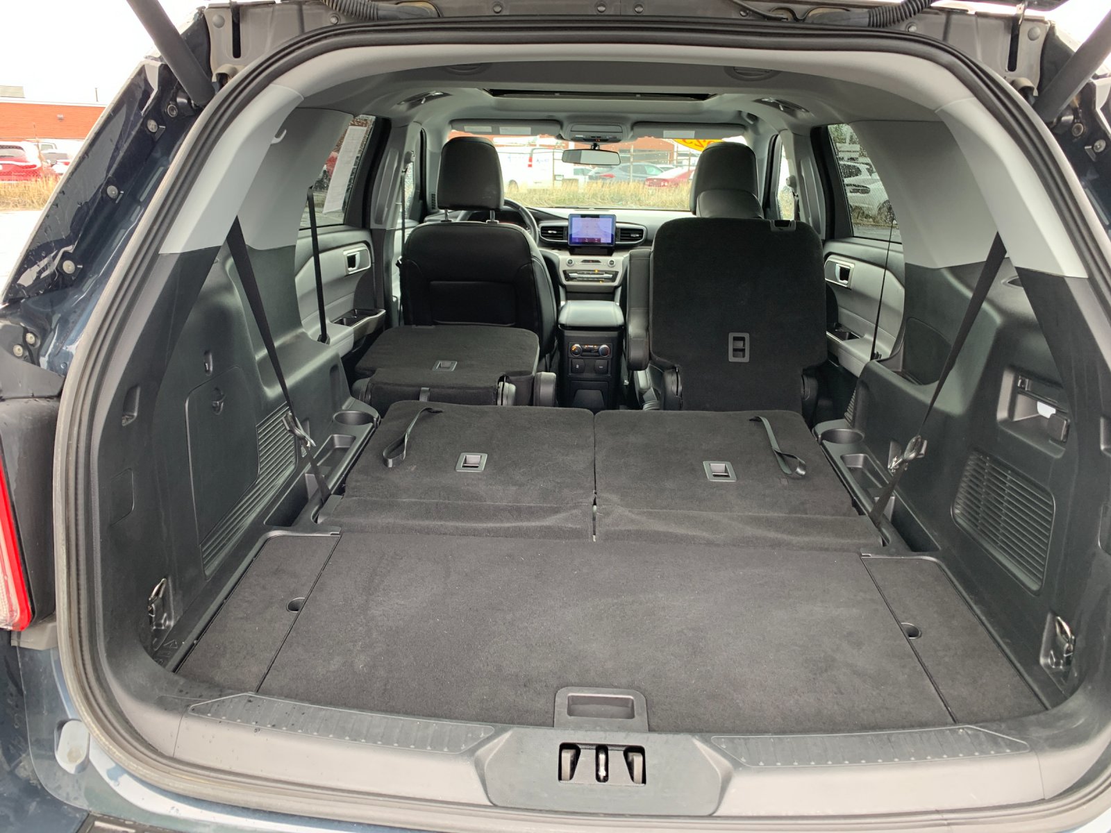 Used 2023 Blue Ford XLT image 19