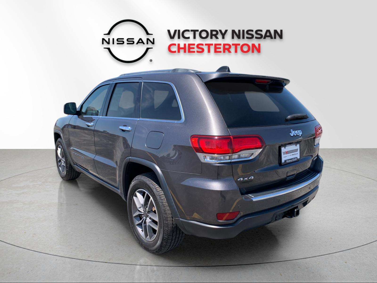 Used 2020 Gray Jeep Limited image 3