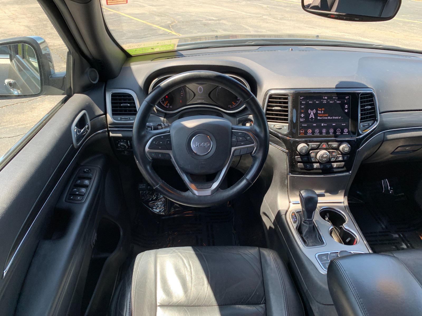 Used 2020 Gray Jeep Limited image 17