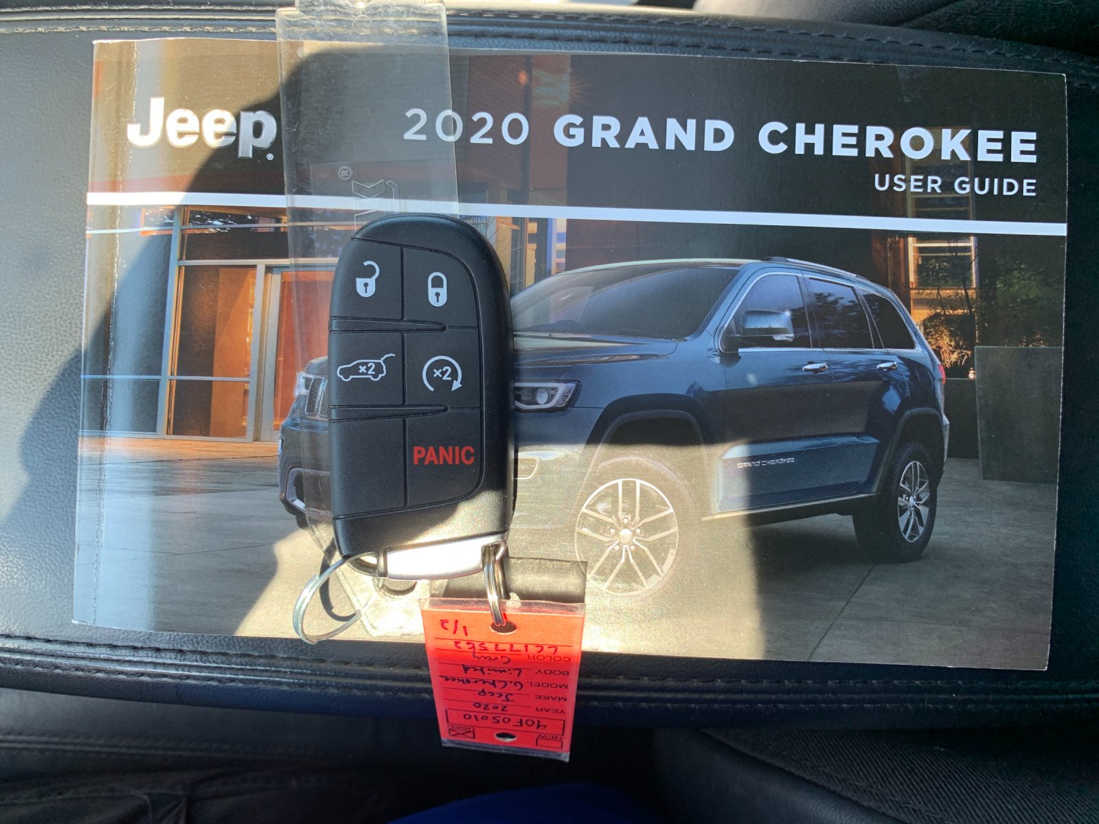 Used 2020 Gray Jeep Limited image 9
