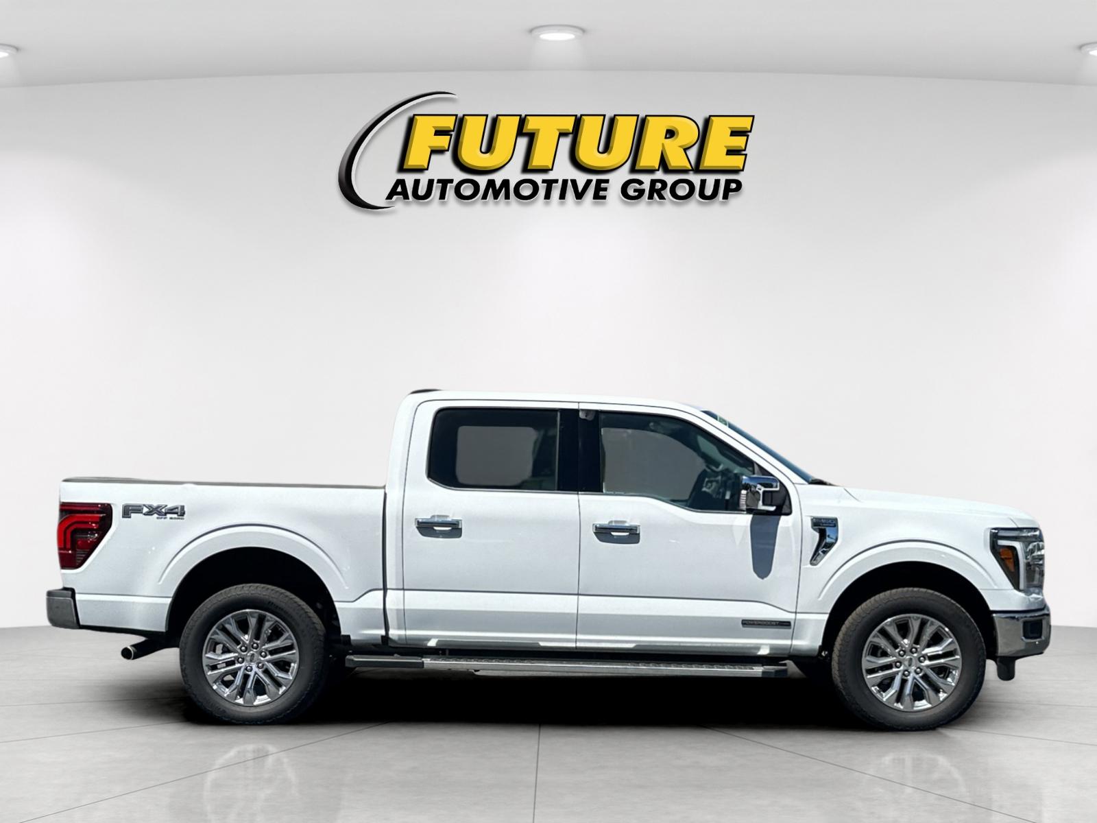 New 2026 Oxford White Ford Lariat® image 2