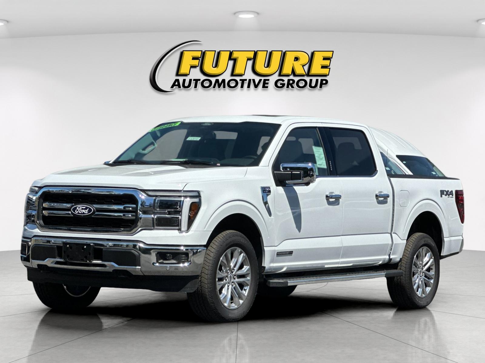 New 2026 Oxford White Ford Lariat® image 7