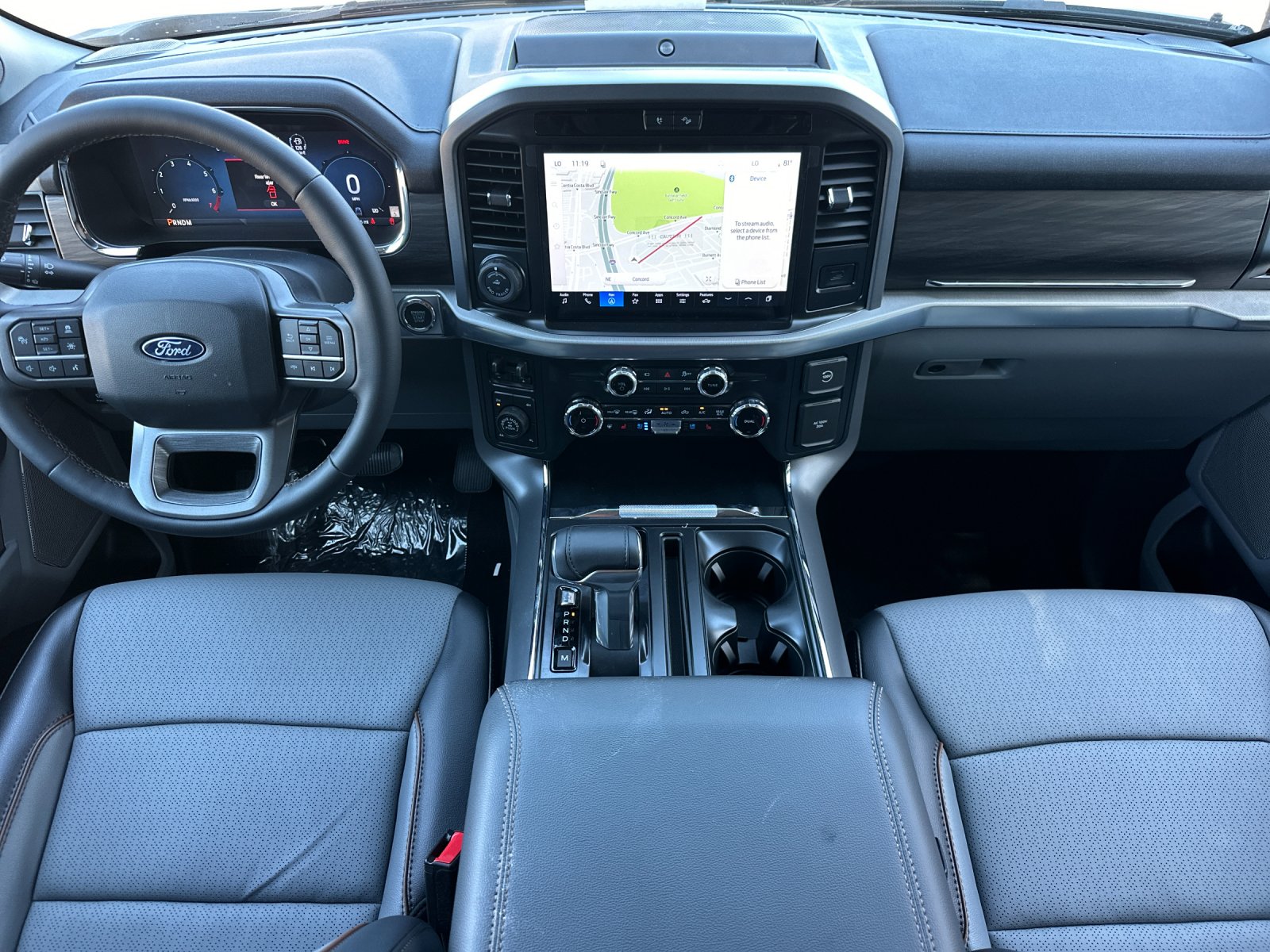 New 2026 Oxford White Ford Lariat® image 12