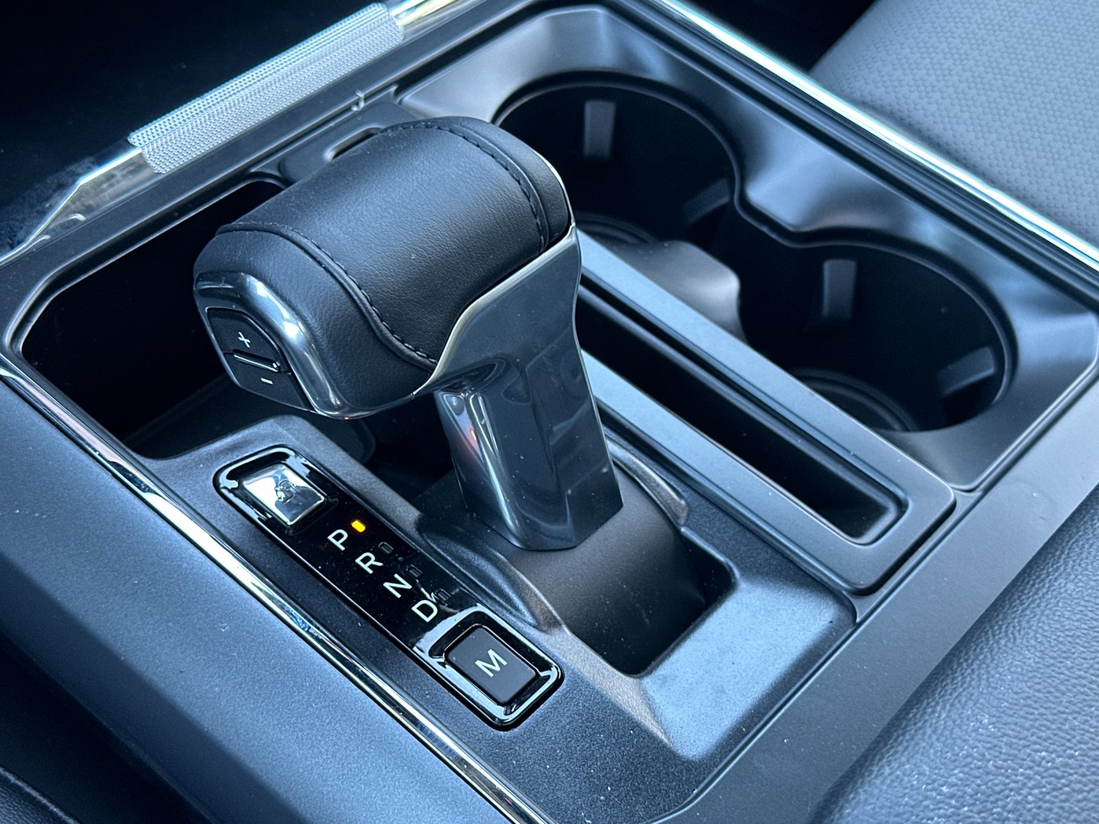 New 2026 Oxford White Ford Lariat® image 20
