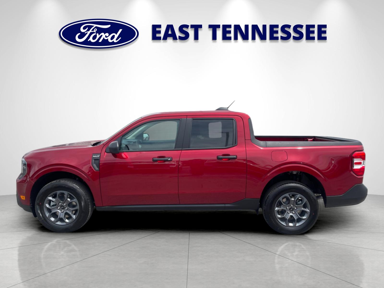 New 2026 Ruby Red Metallic Tinted Clearcoat Ford XLT image 6
