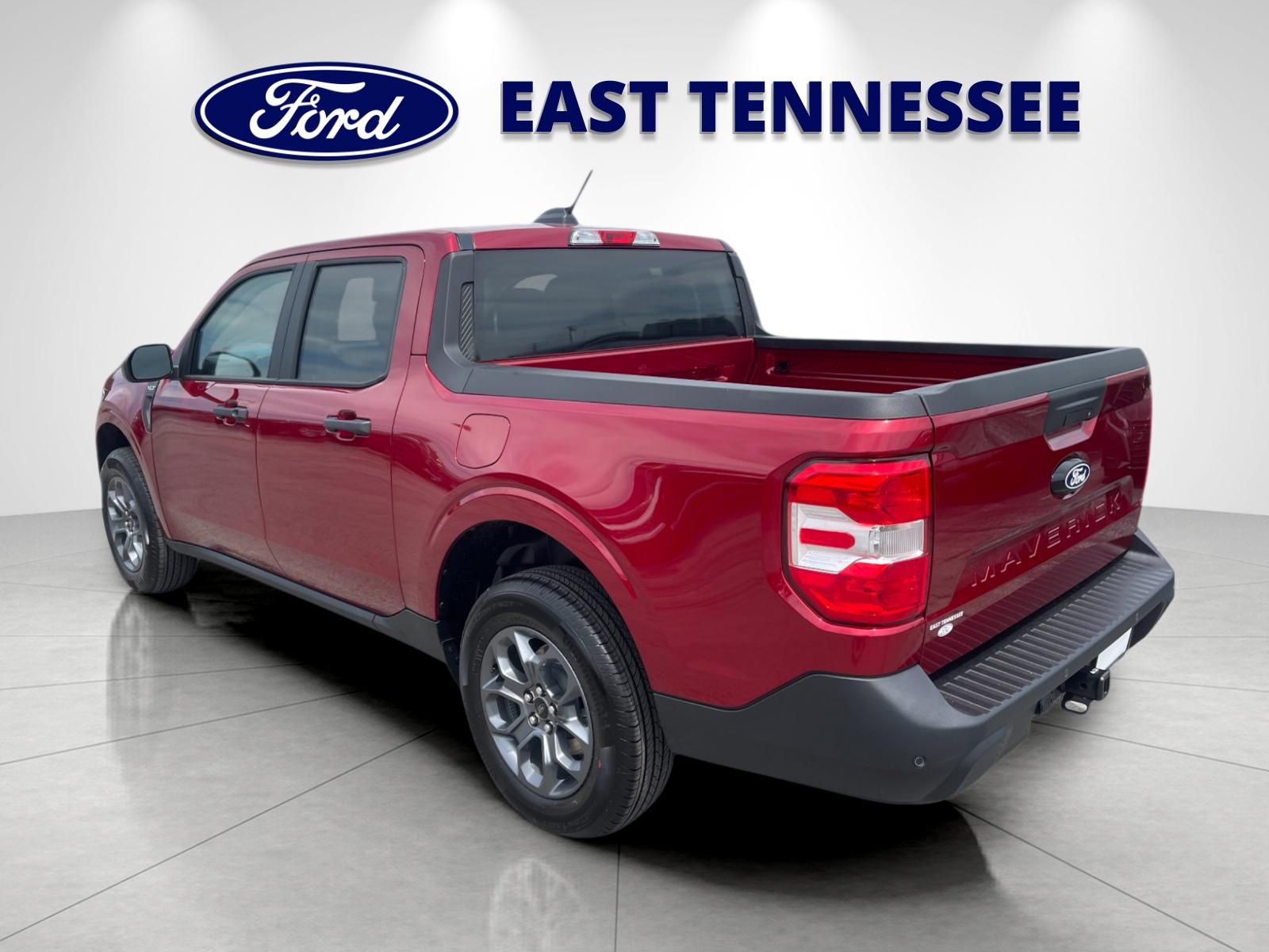 New 2026 Ruby Red Metallic Tinted Clearcoat Ford XLT image 5