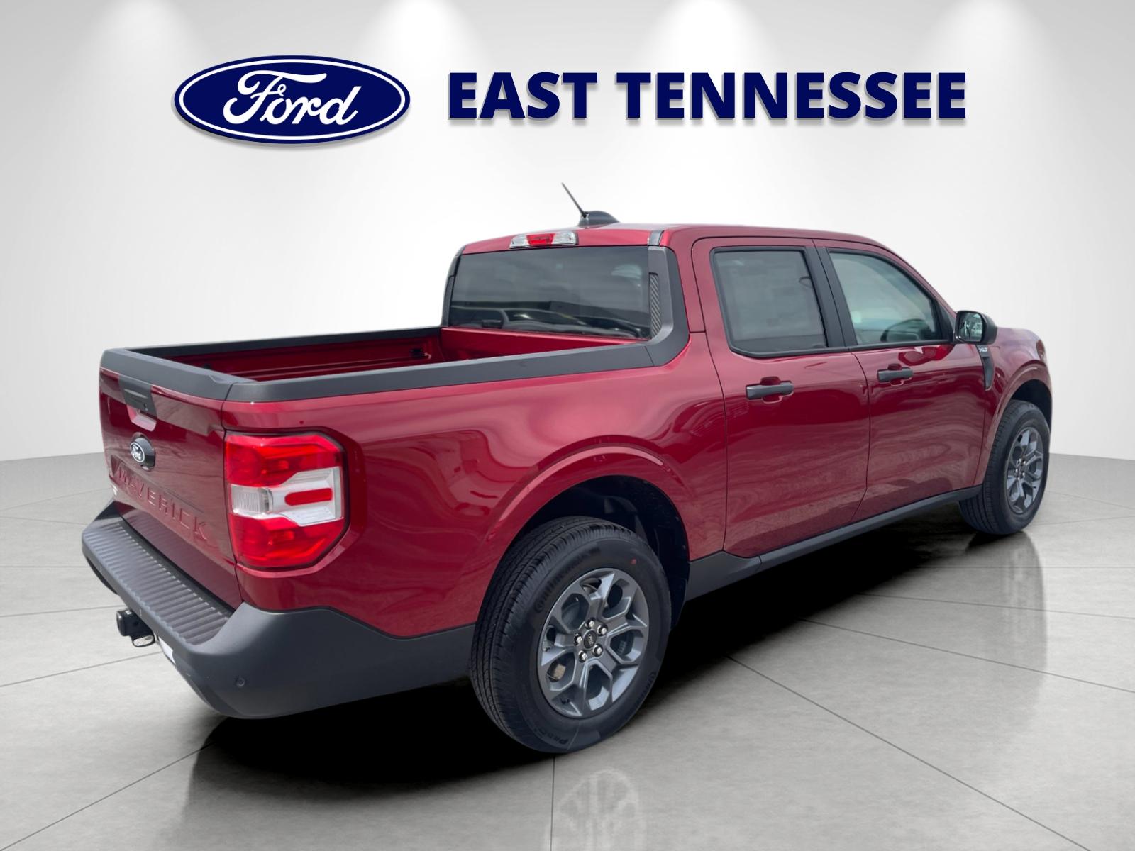 New 2026 Ruby Red Metallic Tinted Clearcoat Ford XLT image 3
