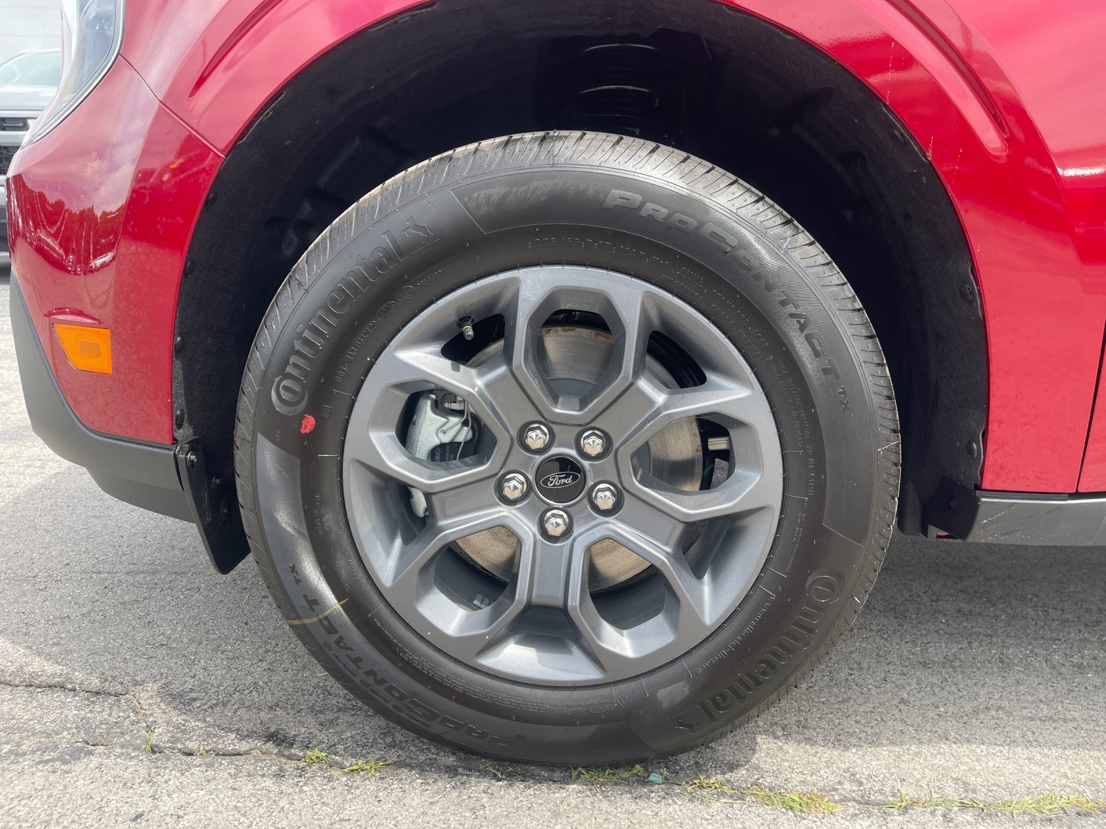 New 2026 Ruby Red Metallic Tinted Clearcoat Ford XLT image 29