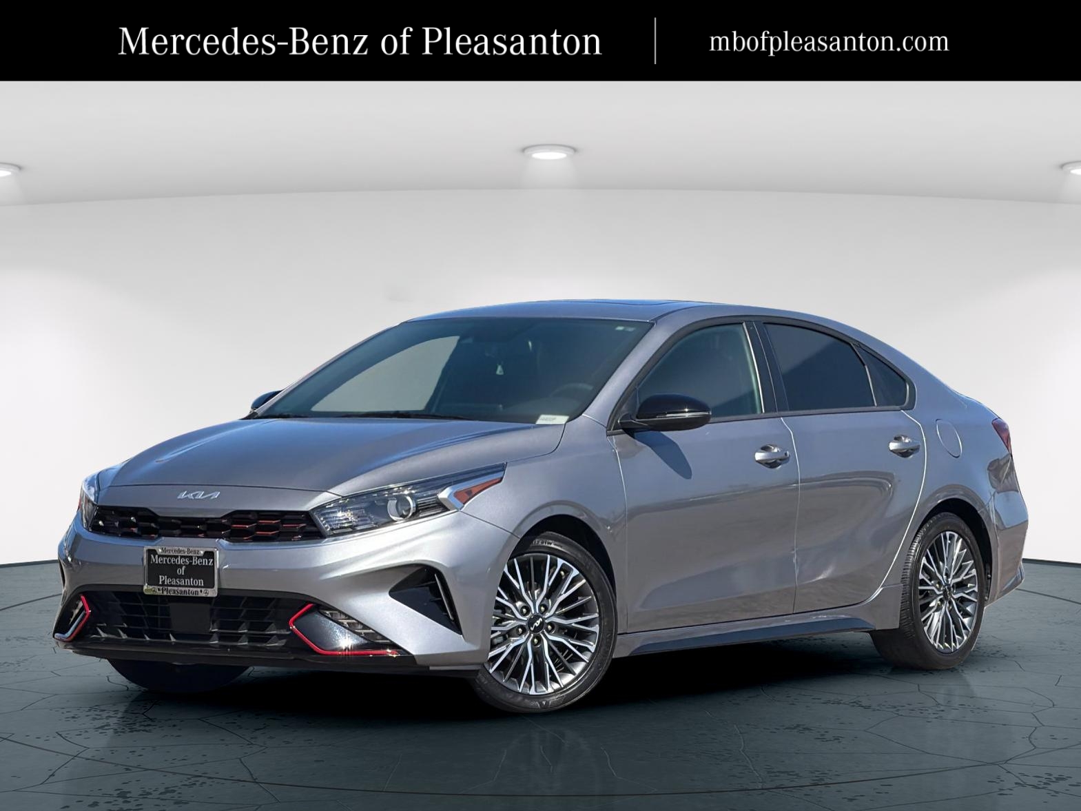 2024 Kia Forte GT-Line AT's photo