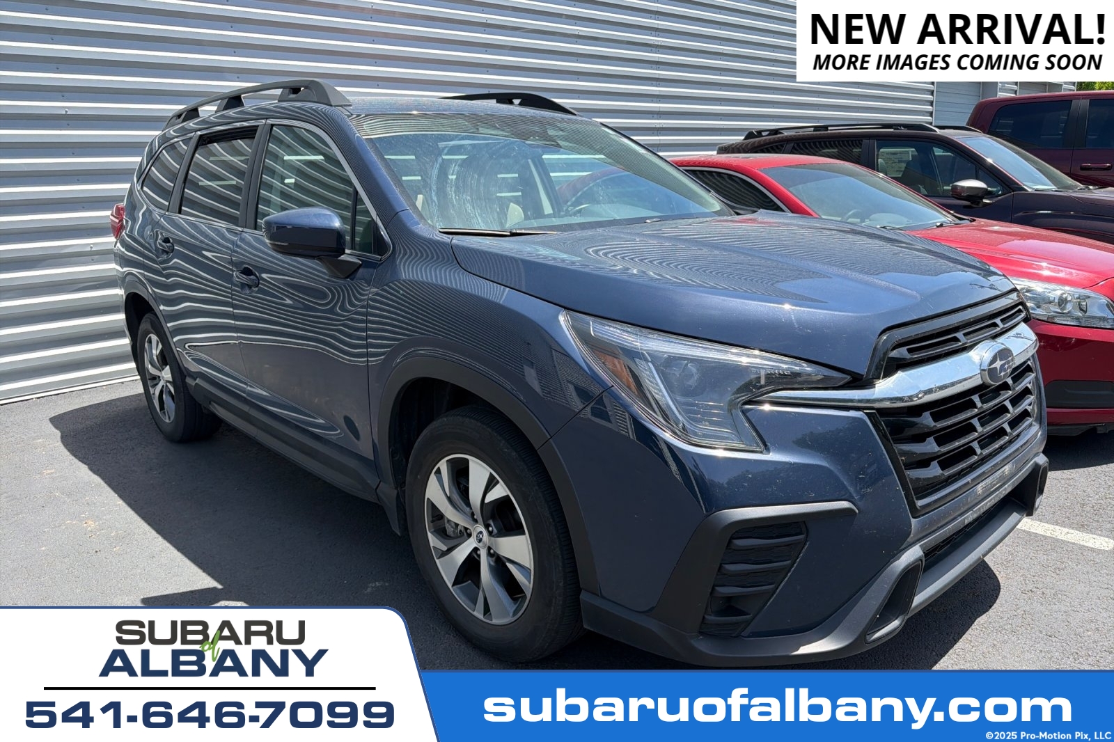 2024 Subaru Ascent Premium 7 Passenger's photo